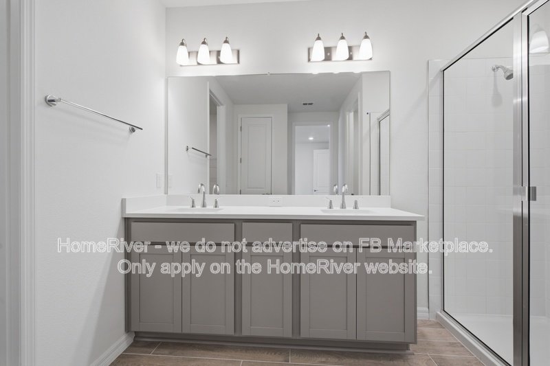 Pet Friendly | 2 Car Garage | Covered Patio | Spacious Living Area property image