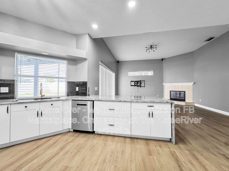 Community Pool | Pool Access | Covered Porch | Garage property image
