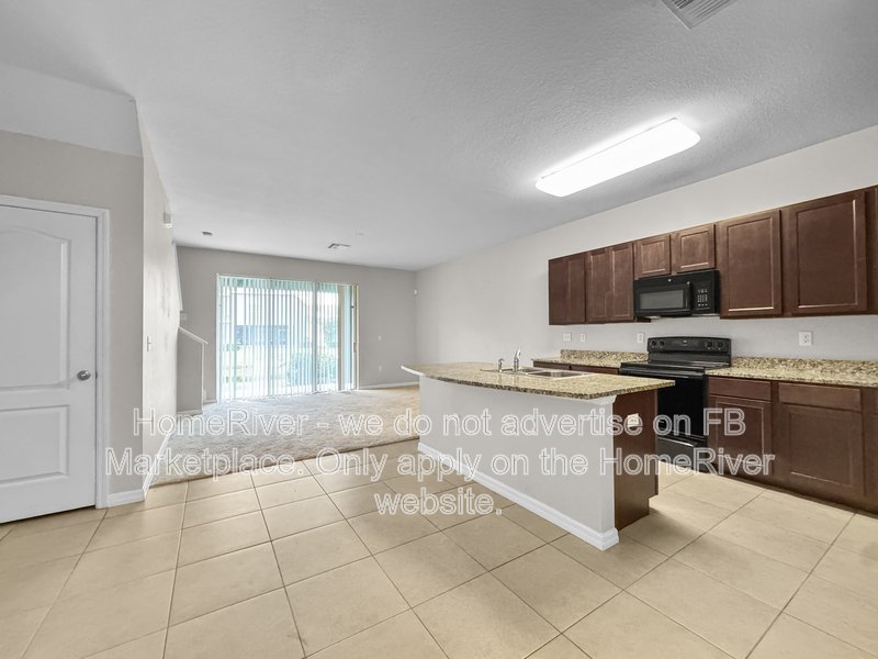 Screened Lanai | Pond View | Conservation View | Garage property image