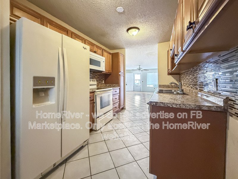 3 Bedroom | 2 Bath | Lawn Service Included | Pet-Friendly property image