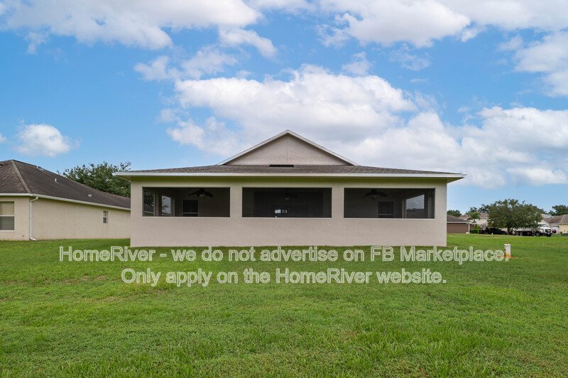 4 Bed / 3 Bath | Garage | Pet-Friendly | Internet Ready property image