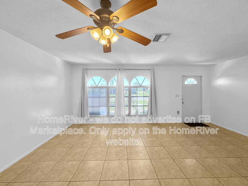 Available for Rent! - 2496 Beacon Dr property image