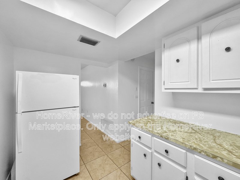 Available for Rent! - 2496 Beacon Dr property image