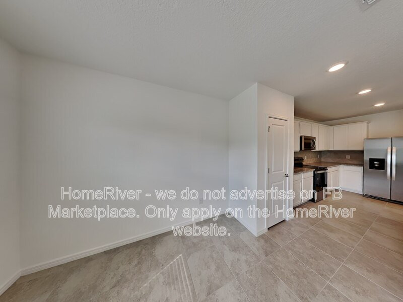 Do Not Miss Out! -  8717 Windglass Cv PARRISH, FL 34219 property image