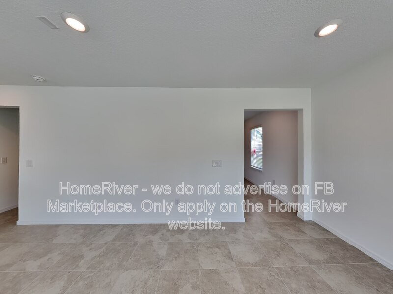 Do Not Miss Out! -  8717 Windglass Cv PARRISH, FL 34219 property image