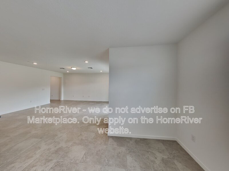 Do Not Miss Out! -  8717 Windglass Cv PARRISH, FL 34219 property image