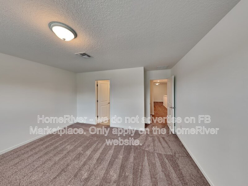 Do Not Miss Out! -  8717 Windglass Cv PARRISH, FL 34219 property image