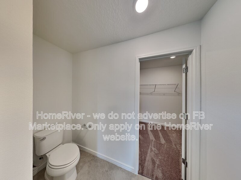 Do Not Miss Out! -  8717 Windglass Cv PARRISH, FL 34219 property image