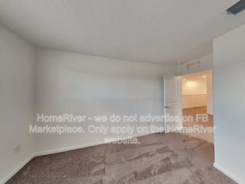 Do Not Miss Out! -  8717 Windglass Cv PARRISH, FL 34219 property image