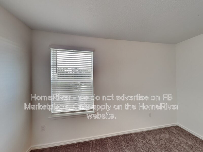 Do Not Miss Out! -  8717 Windglass Cv PARRISH, FL 34219 property image