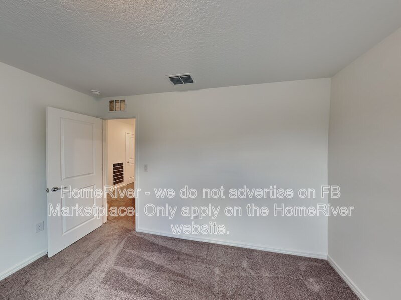 Do Not Miss Out! -  8717 Windglass Cv PARRISH, FL 34219 property image