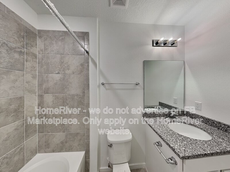 Do Not Miss Out! -  8717 Windglass Cv PARRISH, FL 34219 property image