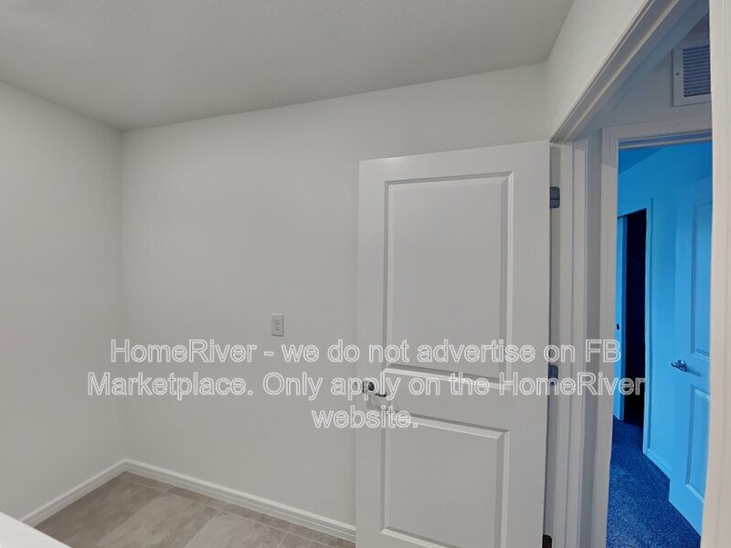 Do Not Miss Out! -  8717 Windglass Cv PARRISH, FL 34219 property image
